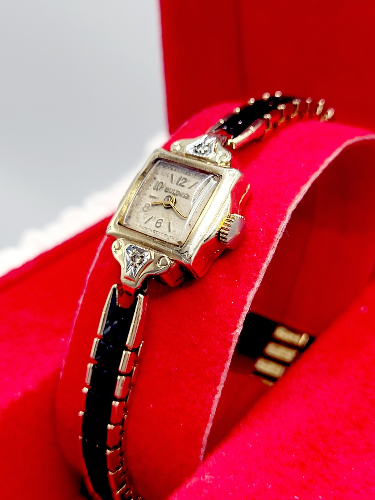 Bulova Ladies Diamond Watch 10K Gold Filled Art Deco Cocktail Vintage 1940 RUNS