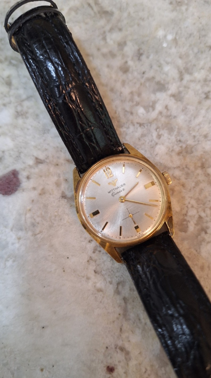 Mid-Century Wittnauer Geneva Automatic 17J Dress Watch-Working