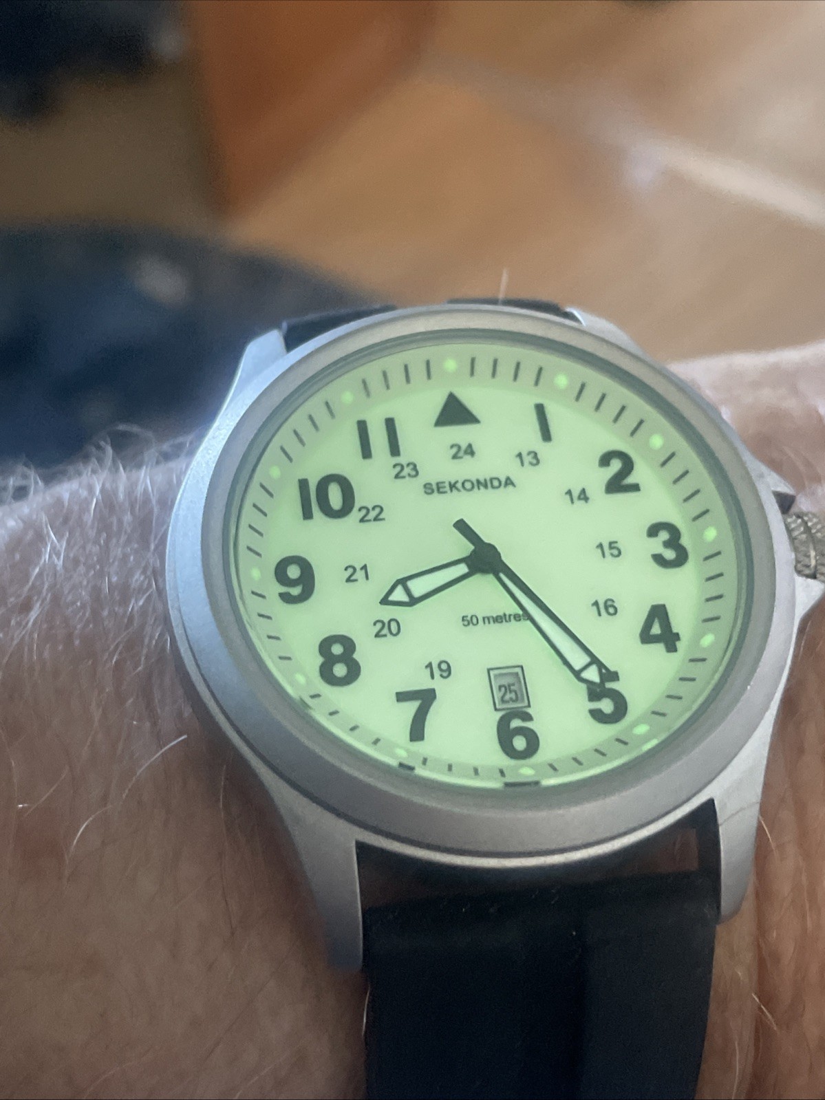 Sekonda Attitude Pilot Watch – Classic Aviation Style at an Incredible Value.