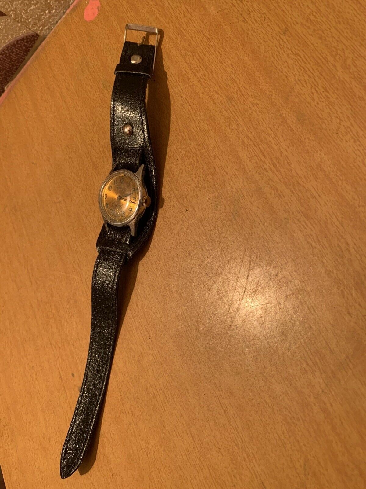 women’s wrist watch POBEDA. wrist watch USSR victory with a strap 1980-1989