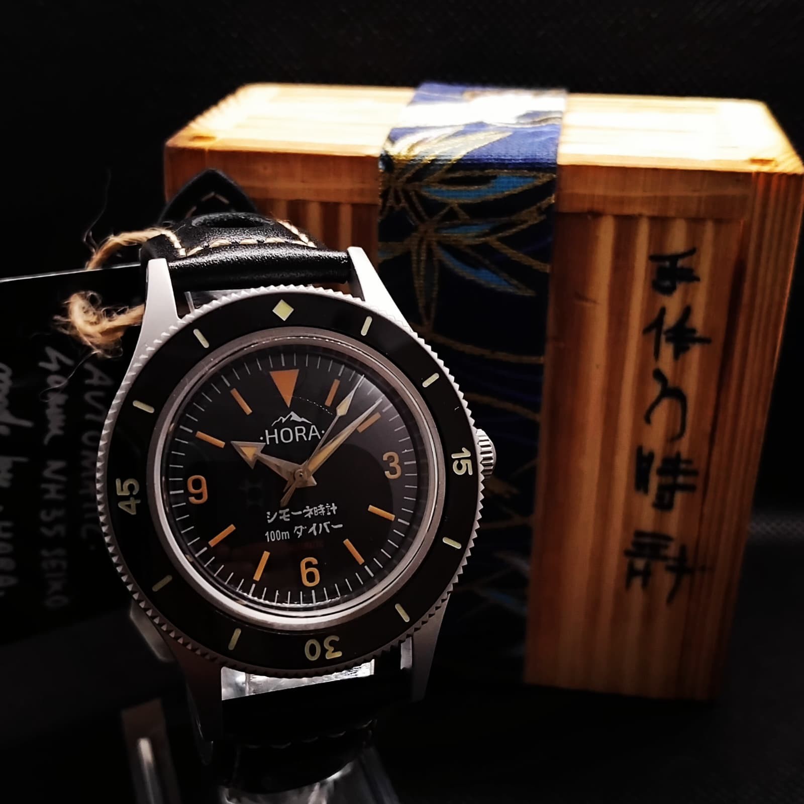 Vintage 40mm Custom Automatic Movement Watch -Hora-