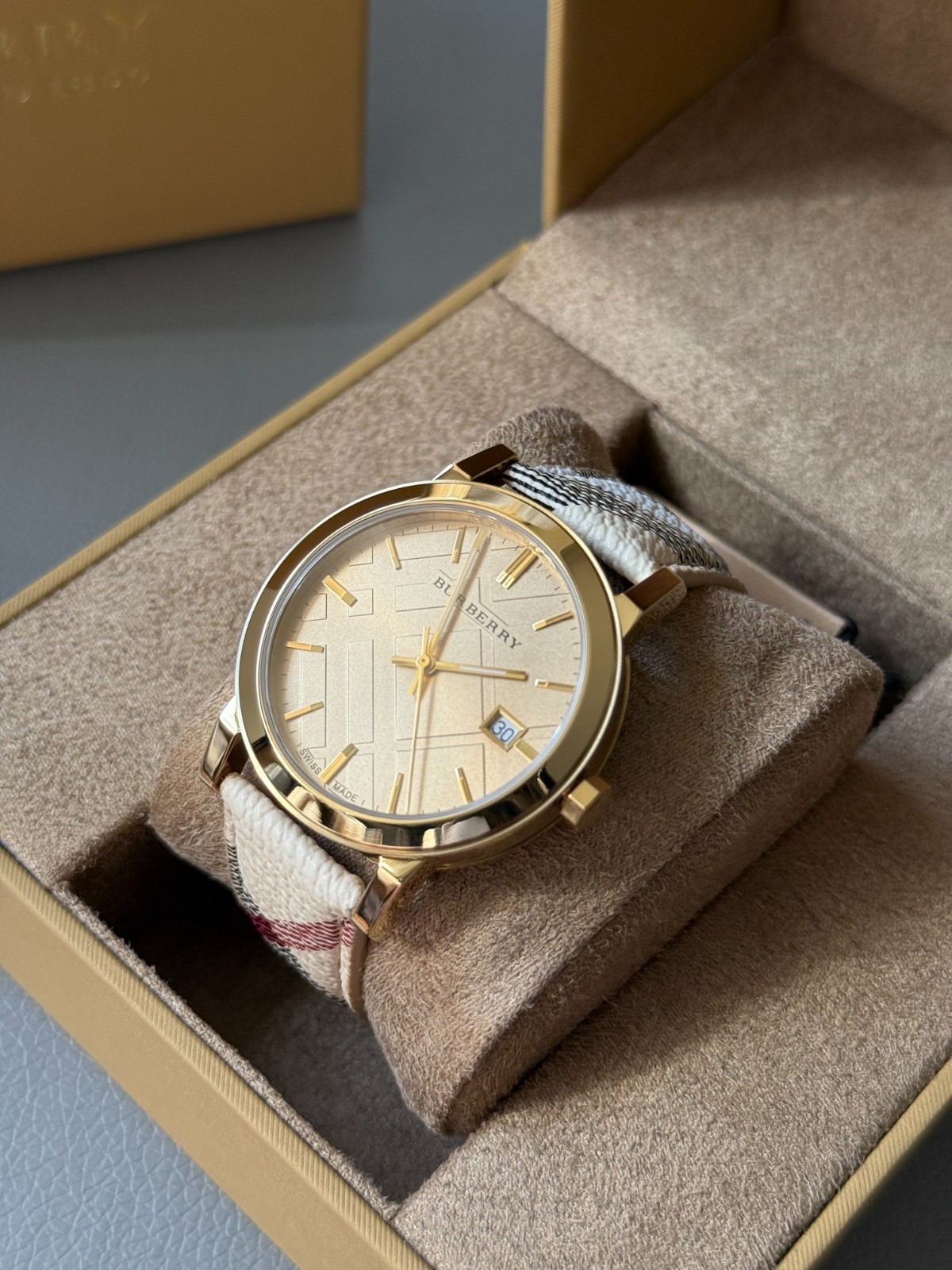 Burberry The City Champagne Dial Haymarket Check Unisex Watch BU9026