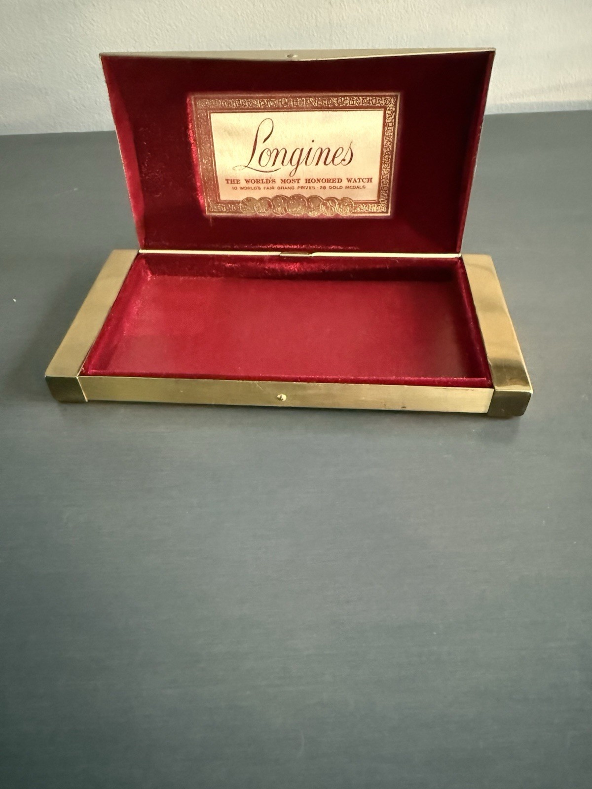 Elegant Vintage Longines Men’s 14K Yellow Gold Manual Wind Wristwatch