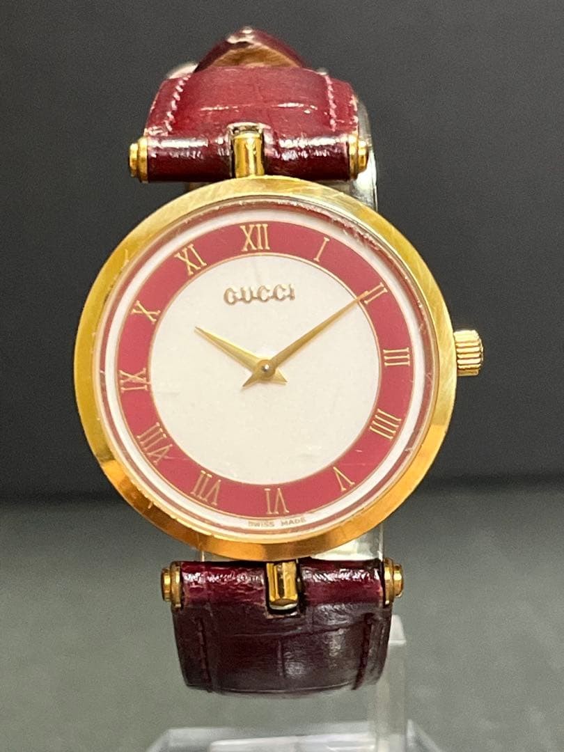 RARE GUCCI 2000M Sherry Line Vintage Unisex Red White Gold Working NEW BATTERY
