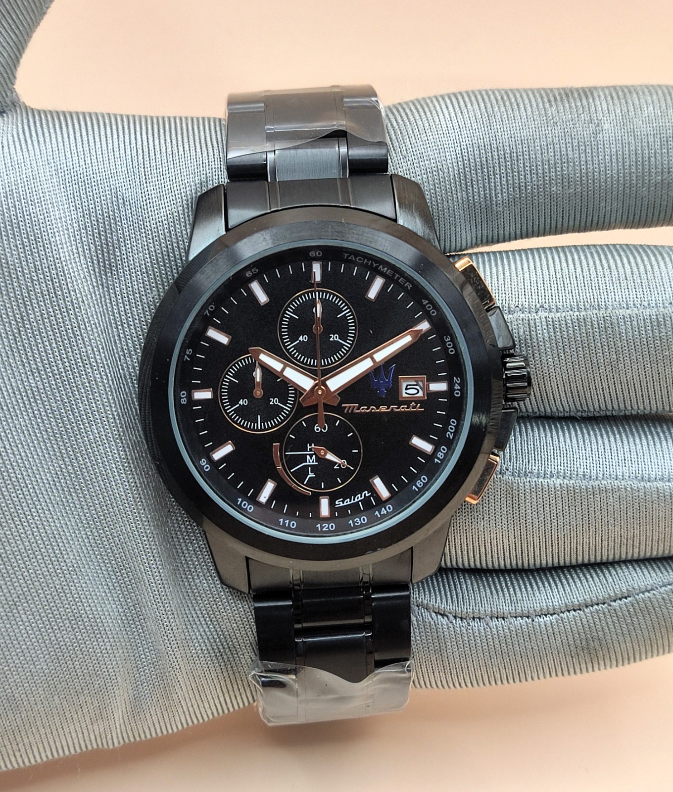 Amazing Meserati Tachymeter Chronograph Analog Refurbished Men’s Wrist Watch
