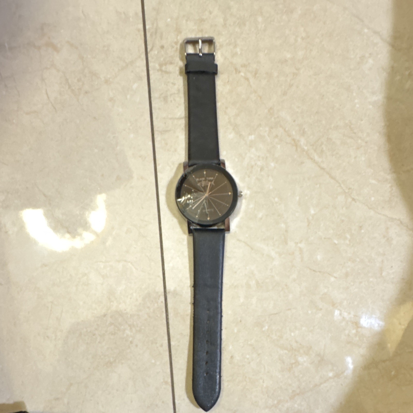 Black Tuna Quartz Analog Wristwatch Black Dial Stick Indexes Leather Strap