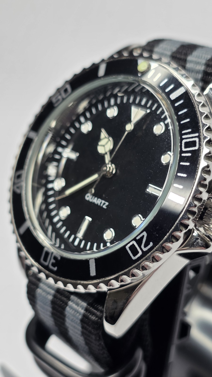 WMS Midnight Strata Quartz Dive Style watch