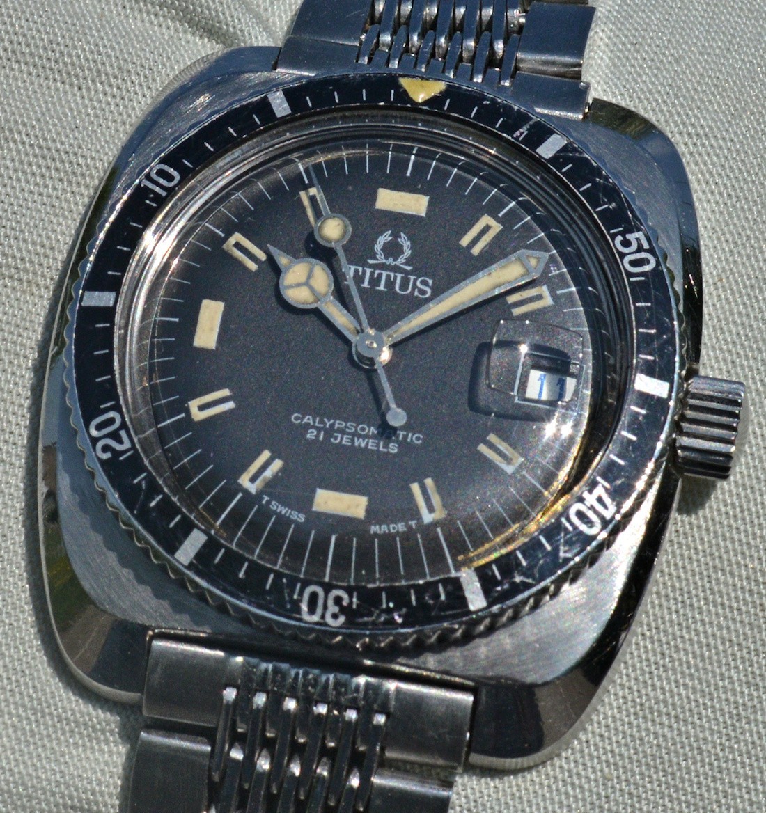 Titus Calypsomatic 8375 Diver Rare 1967-1970 Wrist Watch With Steel Bracelet