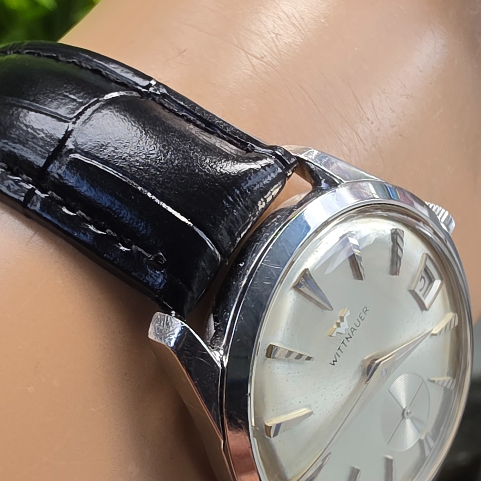Vintage WITTNAUER men’s manual wind watch Ref:6300 Date rare dial swiss 1960s