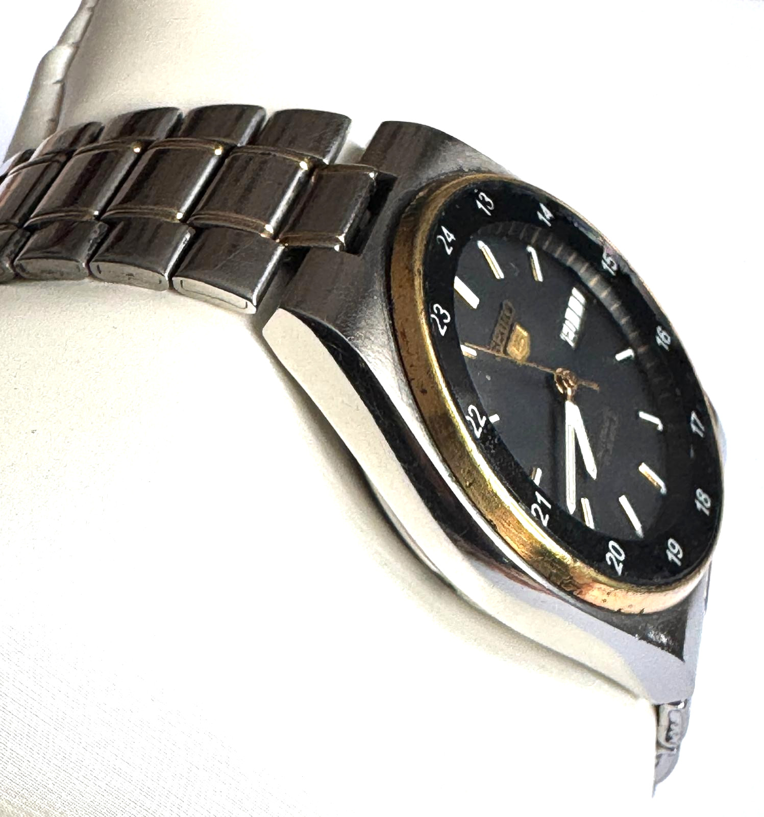 Seiko 5 Automatic Vintage Men’s Watch 21J 7S26 Movement Day/Date