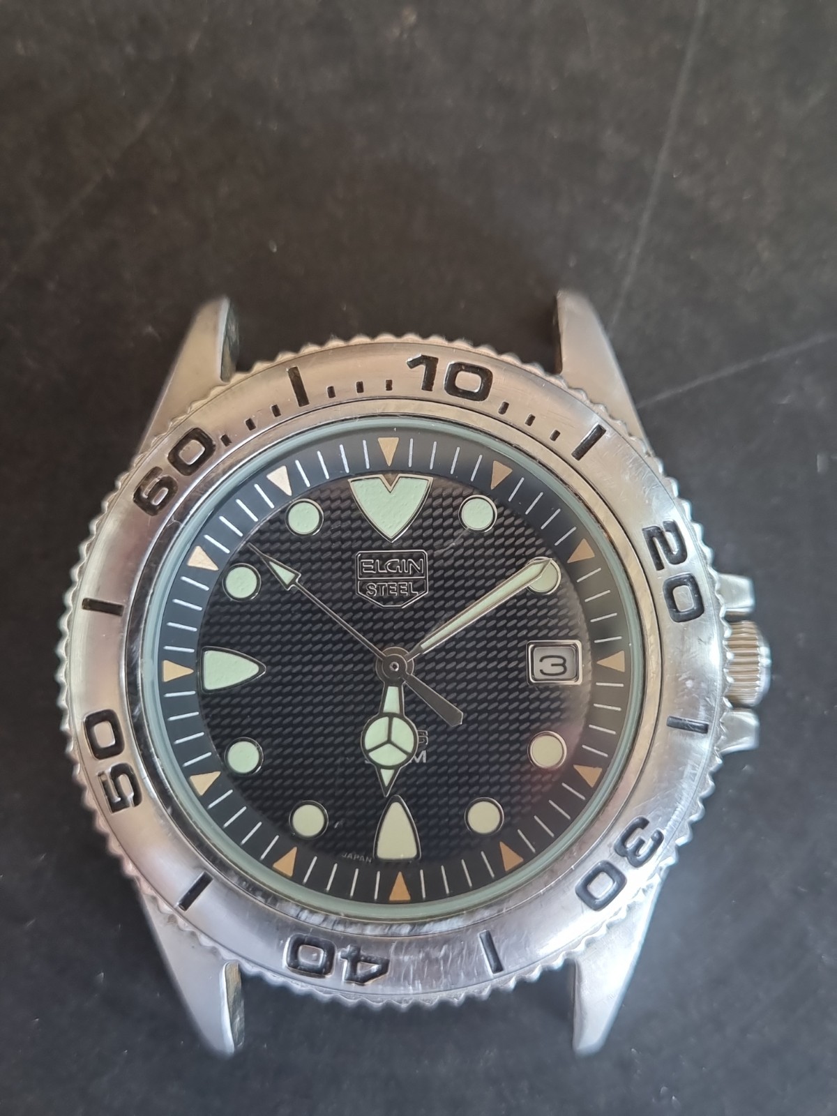 Elgin Dive Style Watch FQ026-007 7W71 Missing Band In Working Condition.