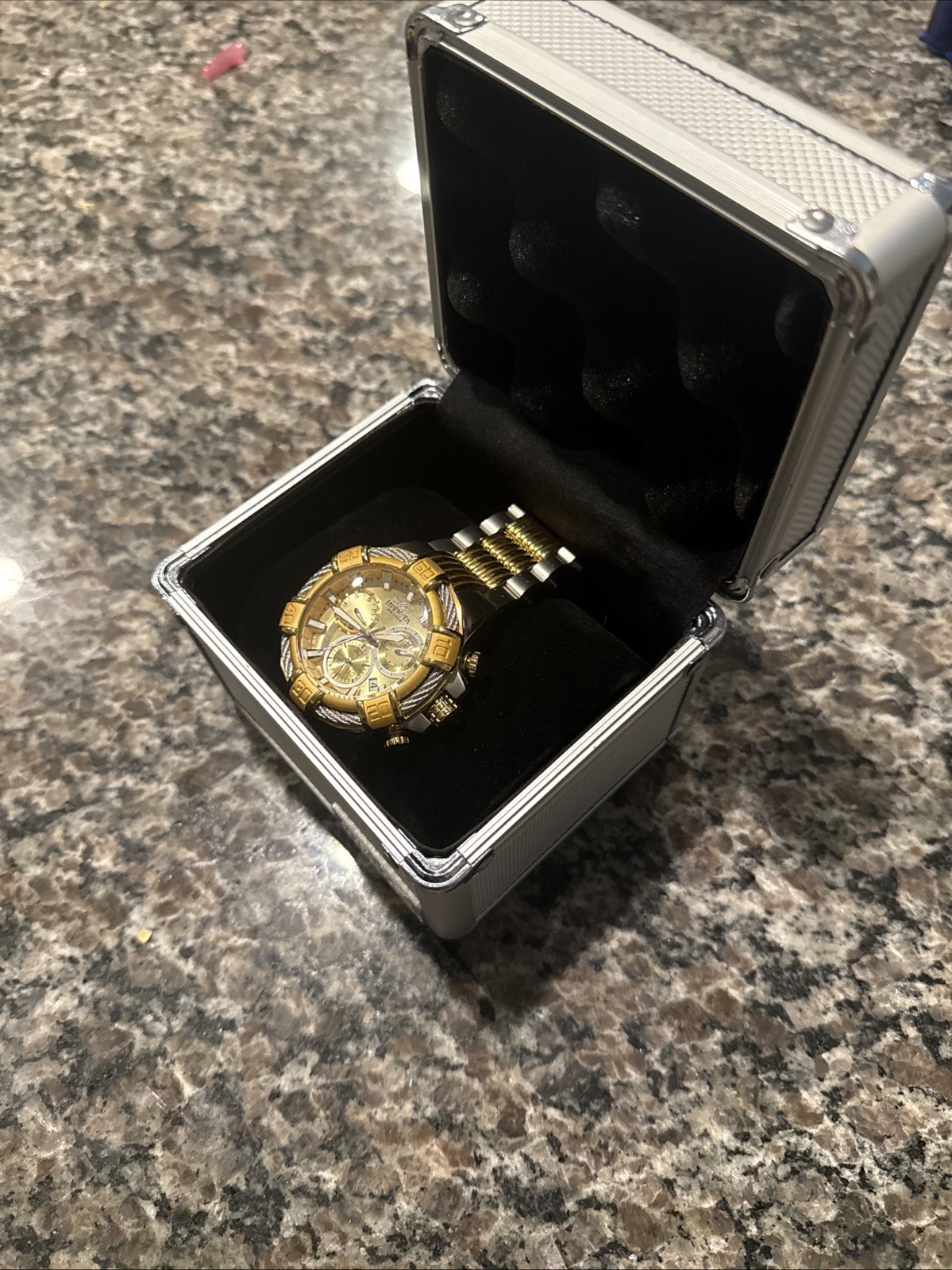 Invicta Men’s Bolt 25864 Chronograph 51mm Two-Tone Gold/silver With Hard Case