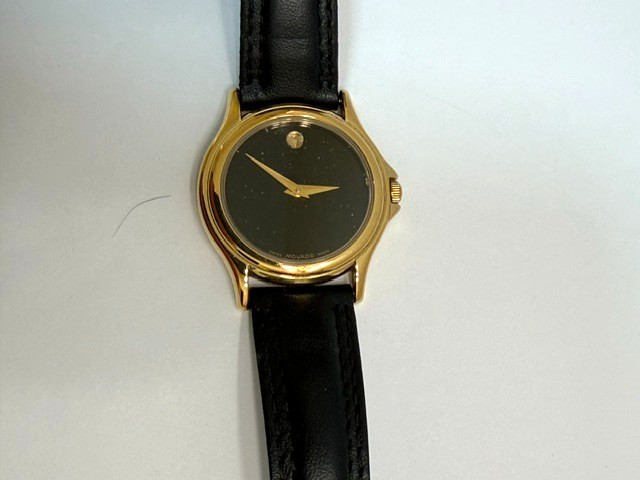 Movado Museum Watch Women 28mm Black Dial Gold Tone Round 87 E4 0823 New Battery