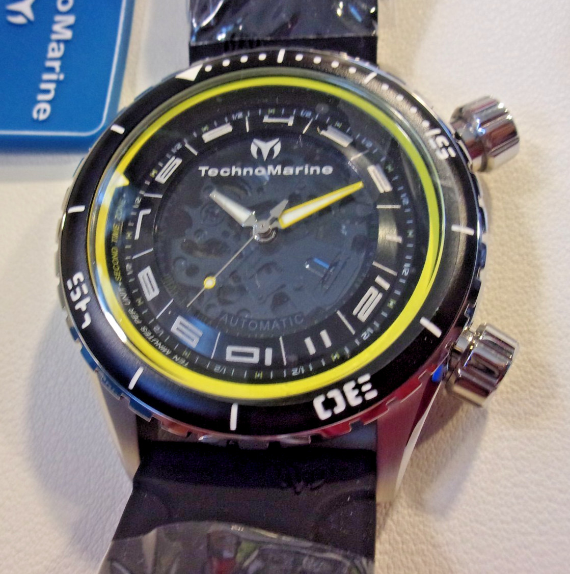 TechnoMarine automatic dual zone. Rotating inner ring. NH70A. 45mm. New in box.
