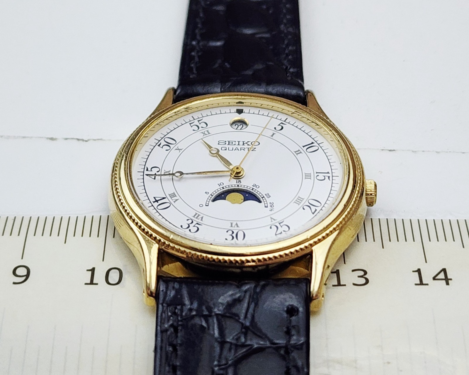Men’s JAPAN Vintage 1988 MOONPHASE Watch SEIKO 6F22-7010