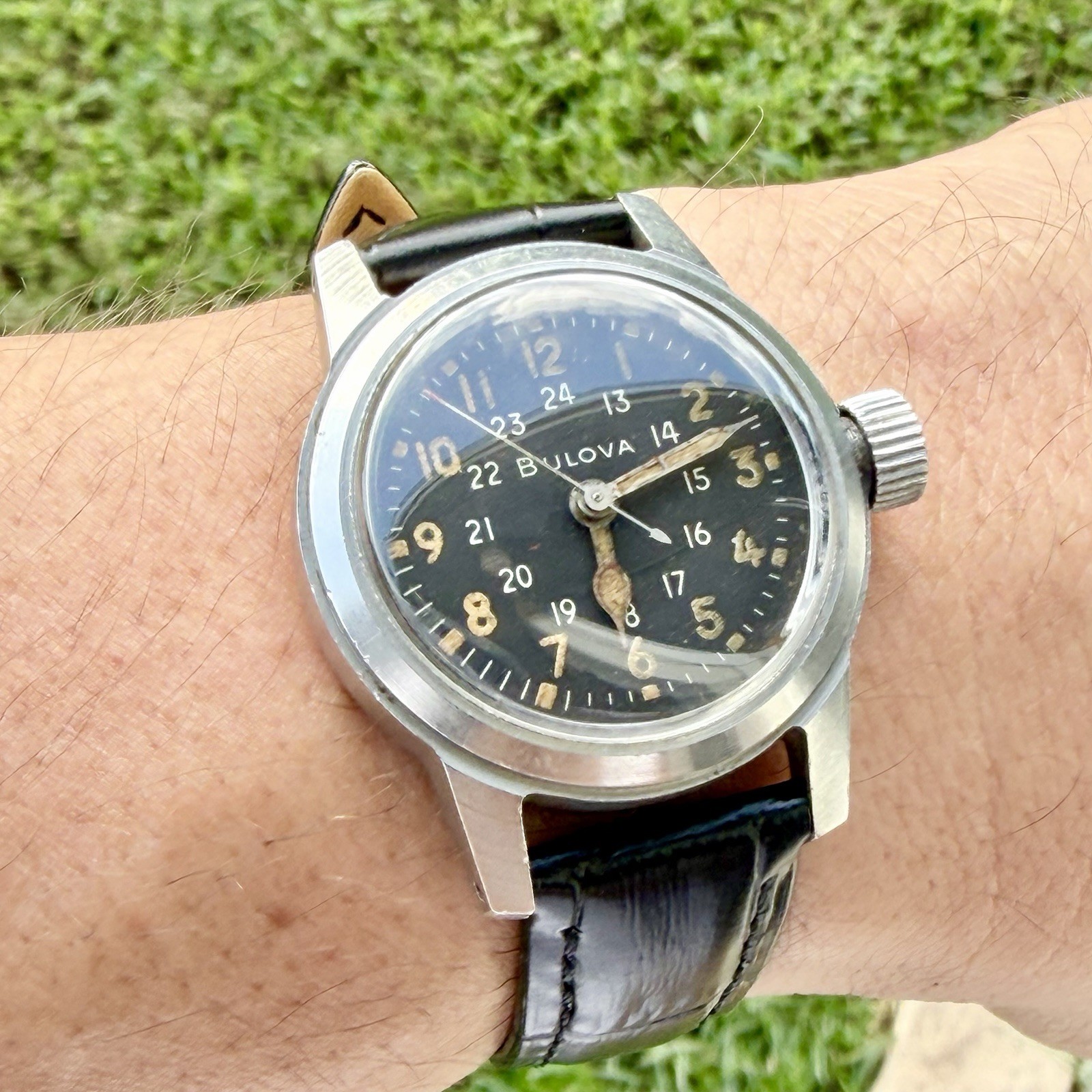 Vintage BULOVA Navigator MIL-W-3818A US Military Issued Manual Wristwatch RUNS!