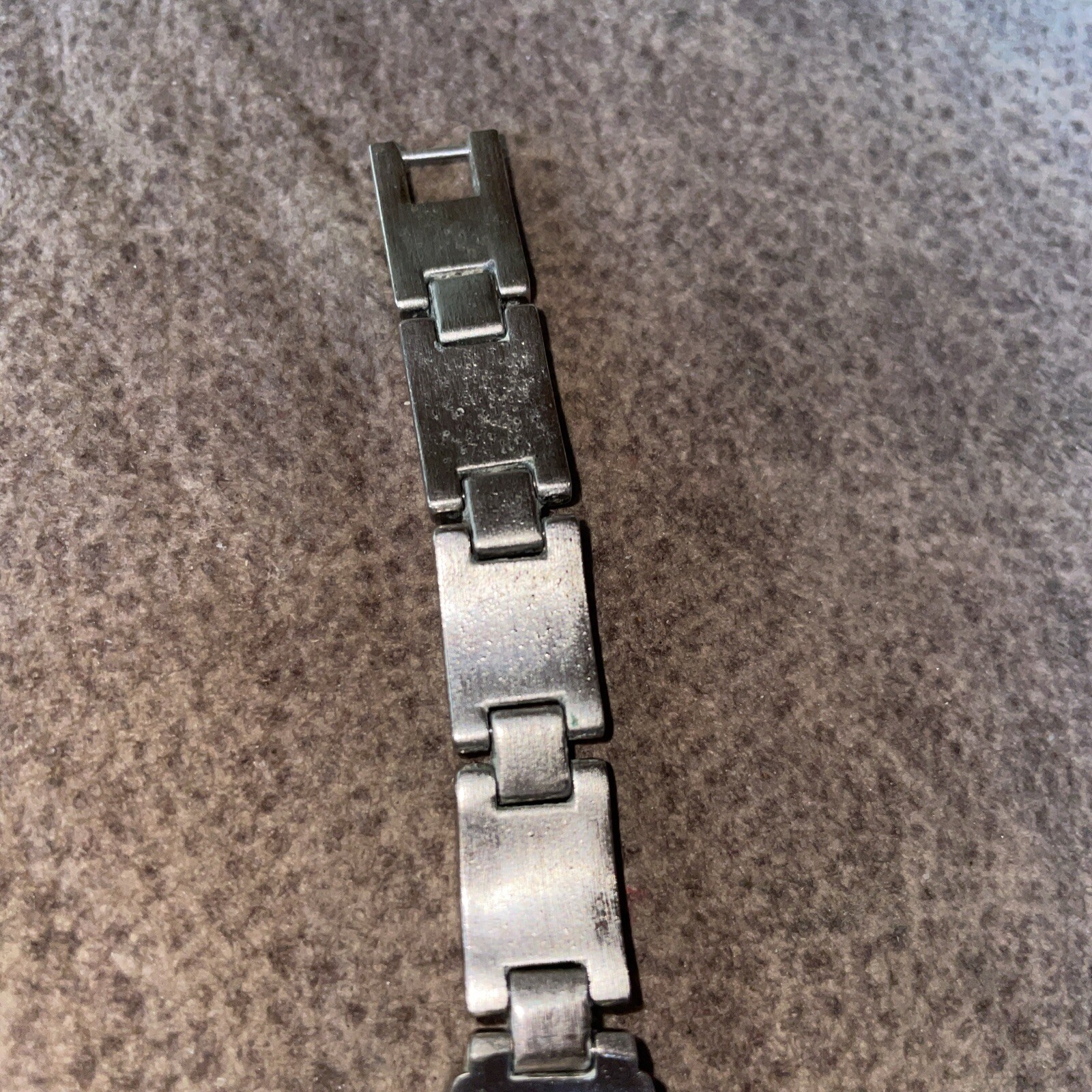 Anne Klein Two Tone Quartz Analog Ladies Watch Please See Photos