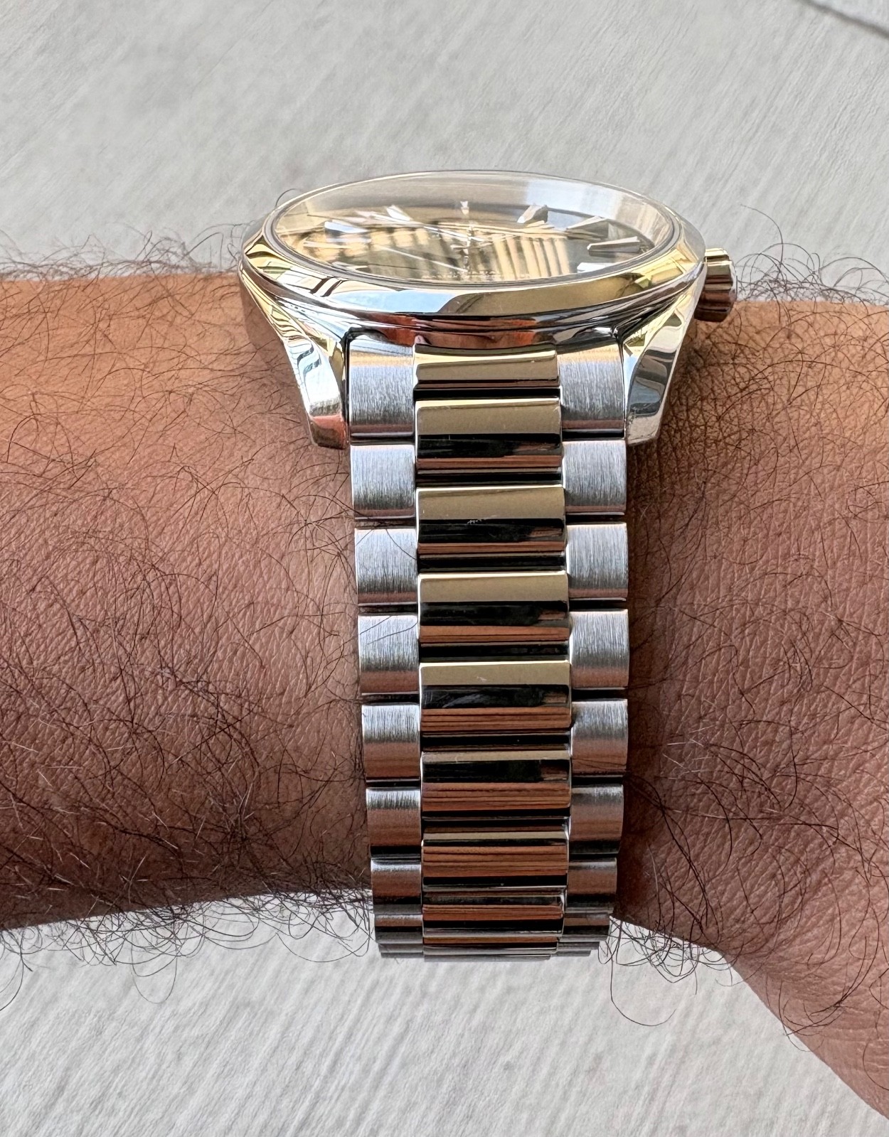 OMEGA Seamaster Aqua Terra “Shades” Blue – Warranty to 2028 + 2 Extra Straps