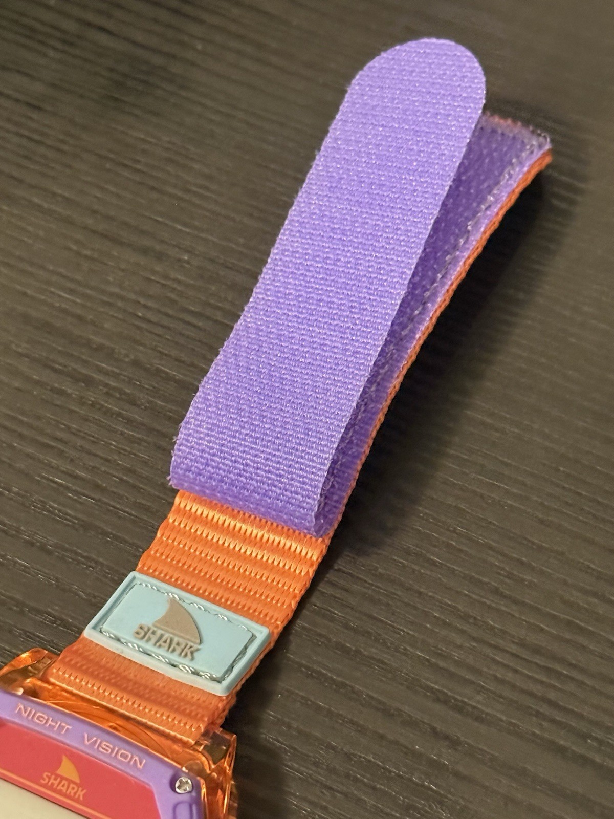 Shark Leash Watch Freestyle Night Vision 2025