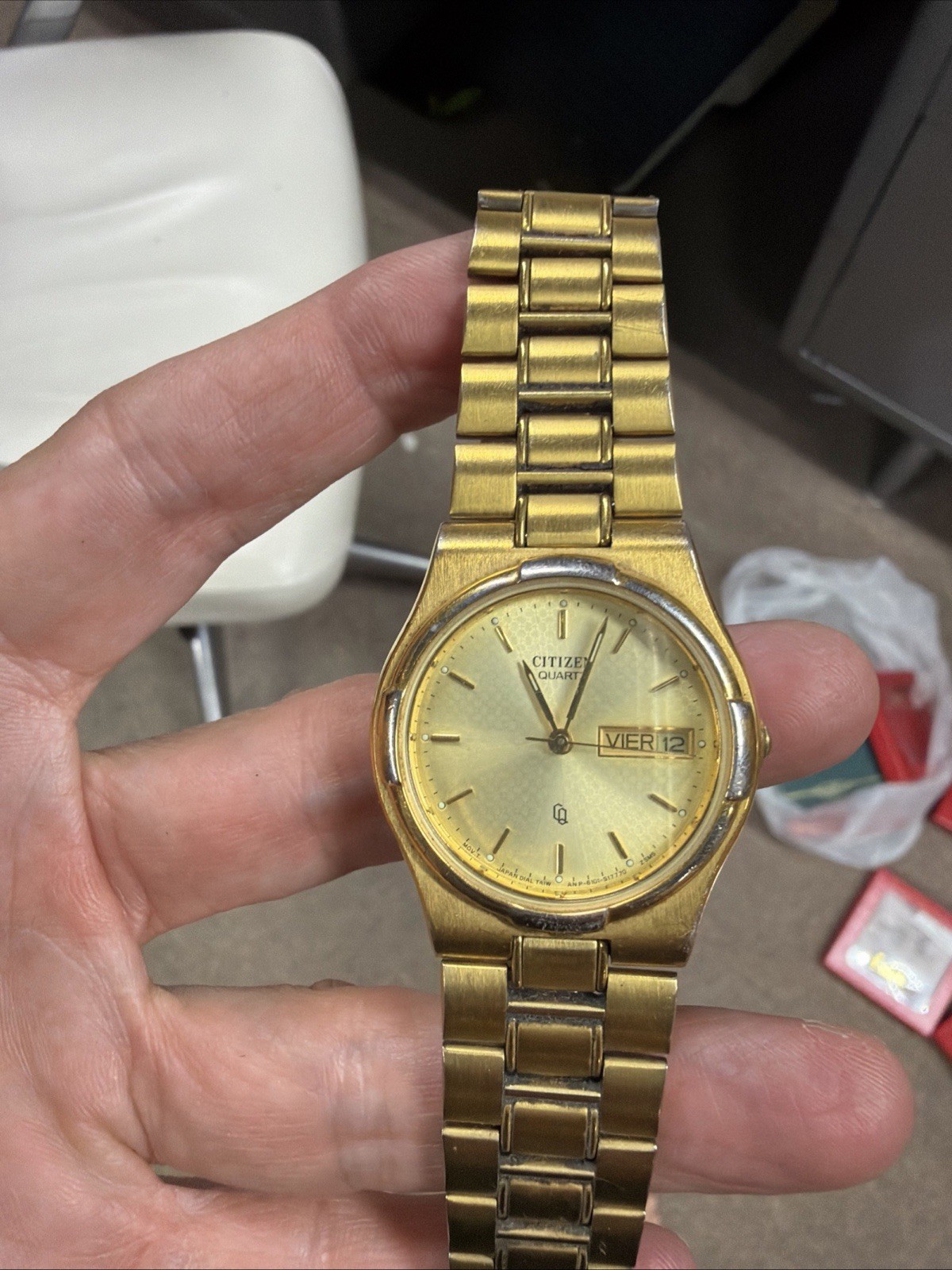 Citizen Quartz Men’s watch 6101-S05822 Bilingual (German/English) gold-tone YP