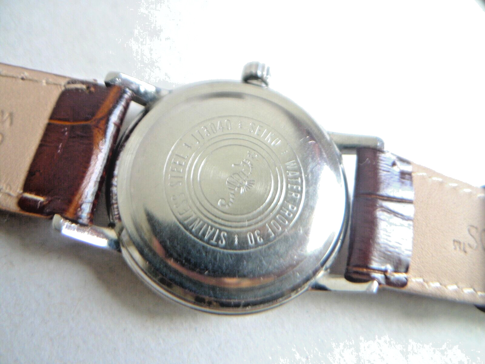 Great Condition ! SEIKO CHAMPION DIASHOCK 19-JEWELS Vintage Watch