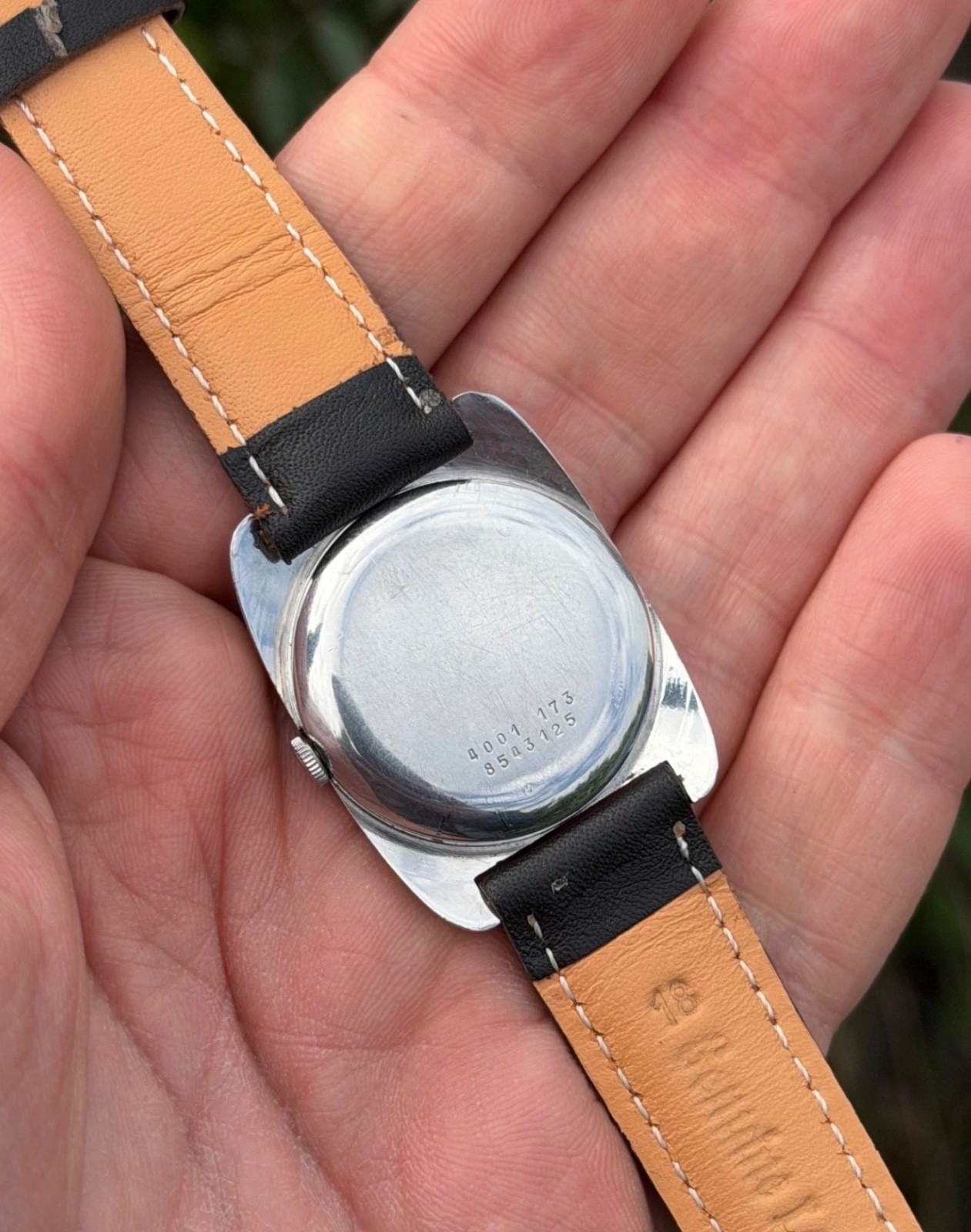 Vintage Certina Jubilé 4001-173 Manual Winding 1960 Men’s Watch 30 MM x 37.5 MM
