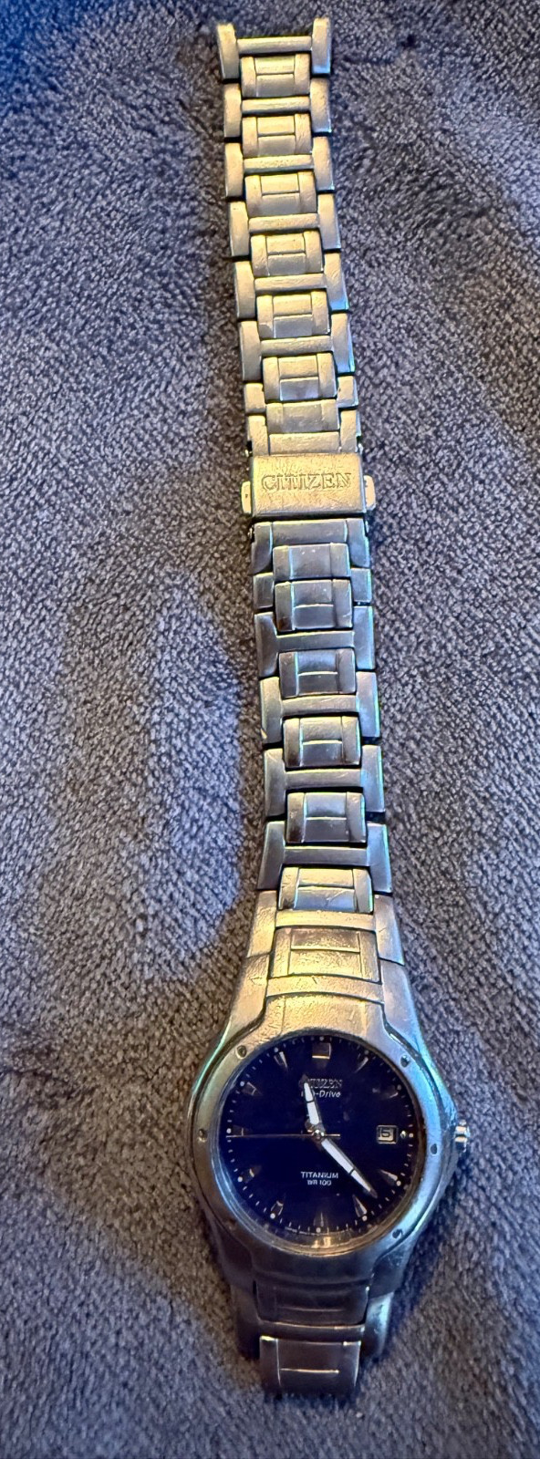 Citizen Eco-Drive Titanium WR100 Blue Dial /Watch Works (Needs Band Repair)