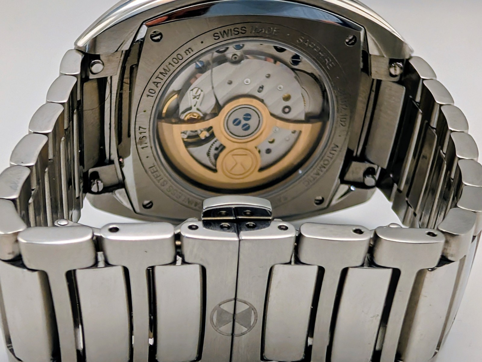 Favre Leuba Chief Date Purple 00.20102.102.07.307 Men’s Automatic Watch