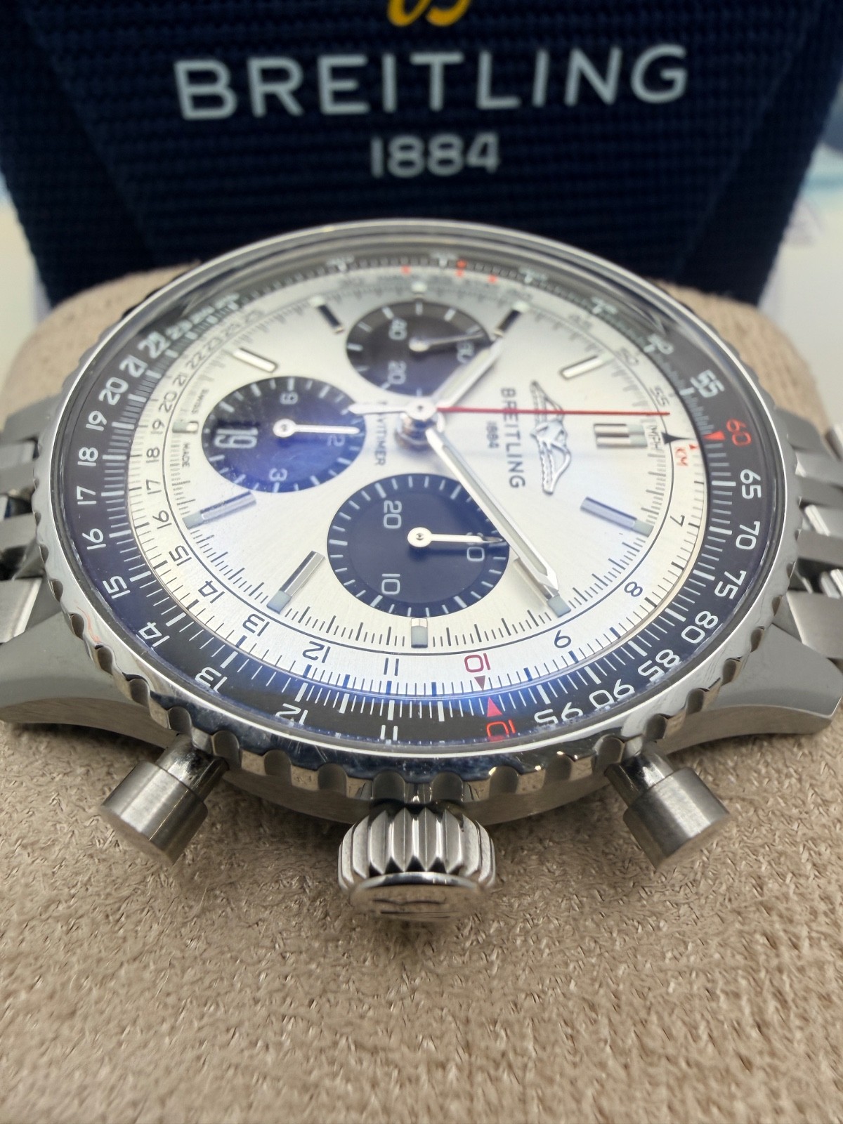 Breitling Navitimer AB0138 43mm warranty