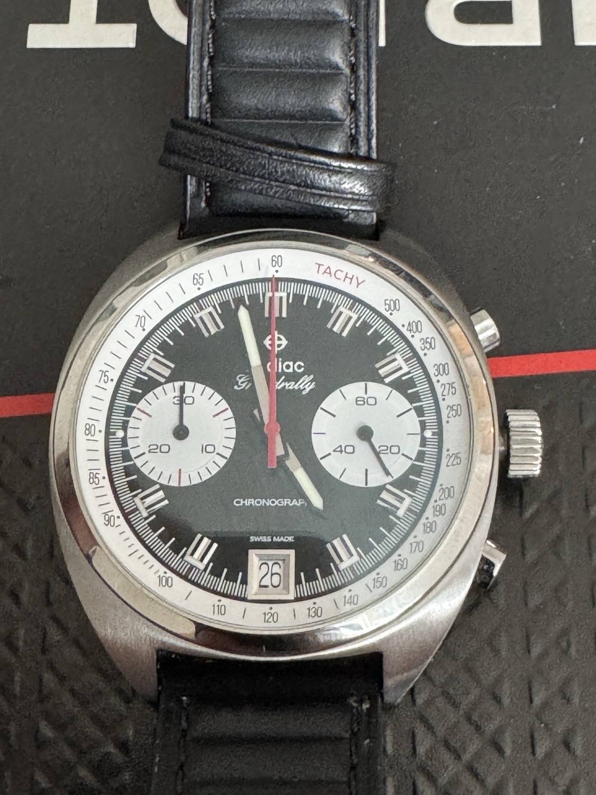 Men’s Zodiac Z09602 Grandrally Chronograph Black/Date Dial Watch 42mm B&P