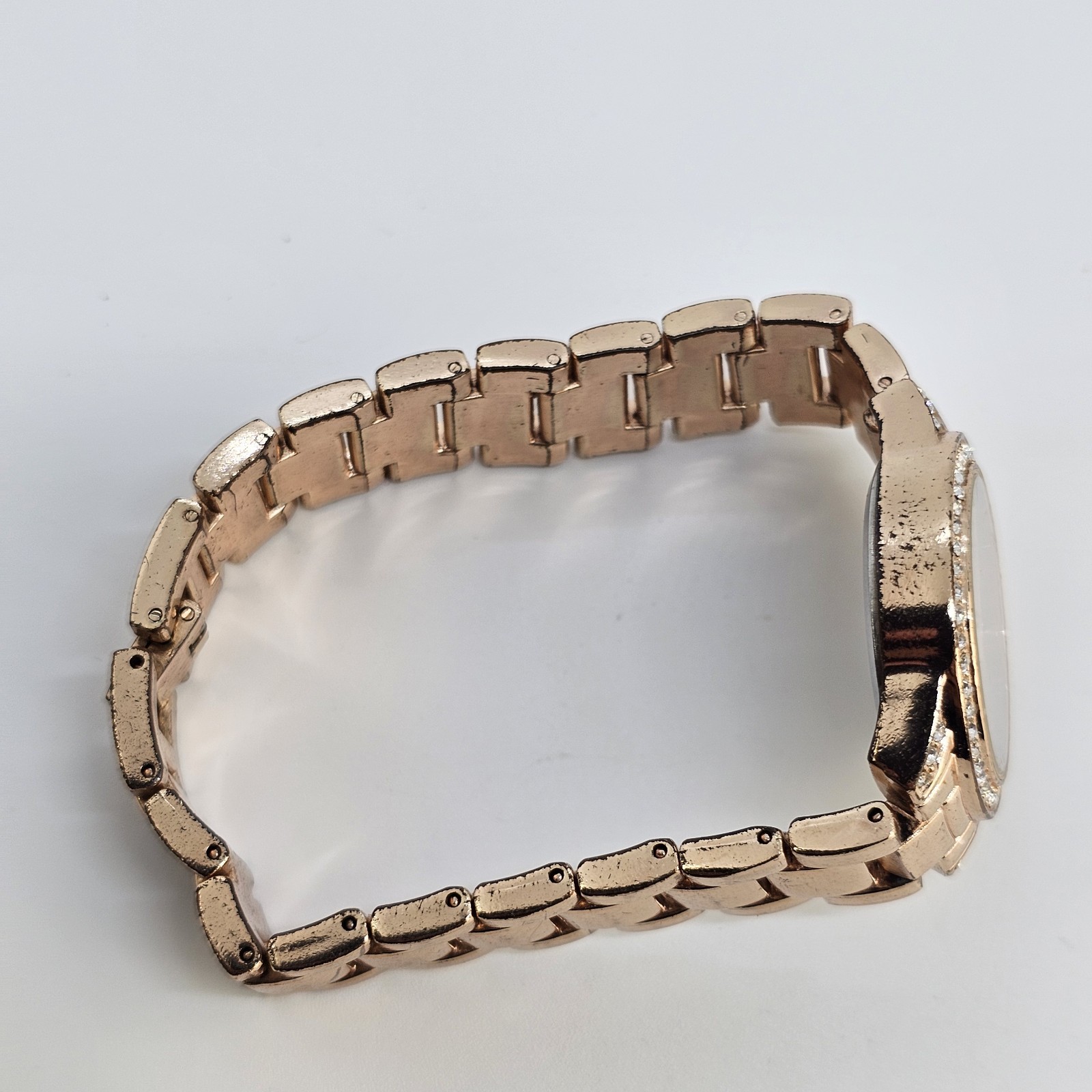Bell Rose Women’s Watch 30MM Gold Dial Gold Bracelet Band 7″ New Battery