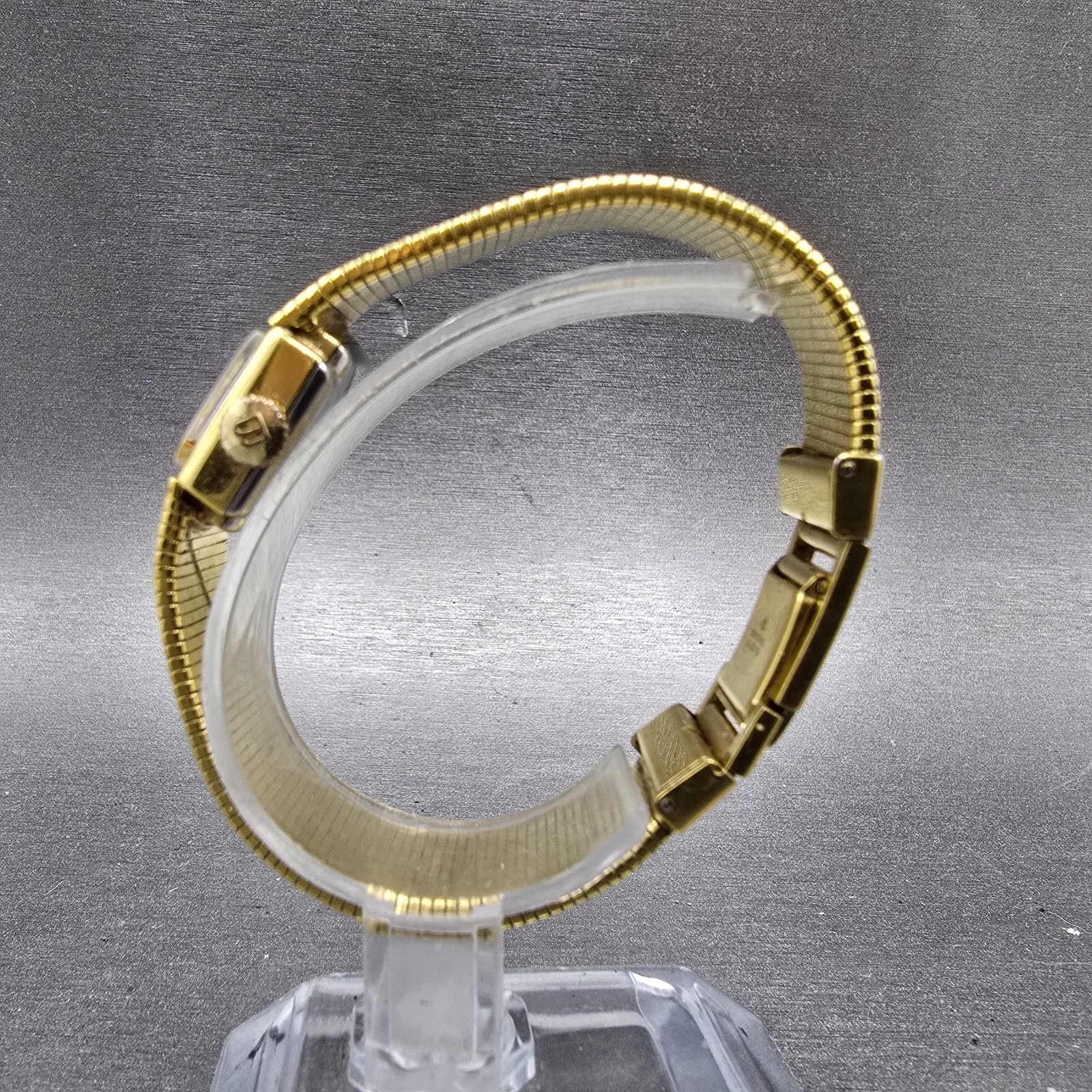 Bucherer Watch Women 16mm Silver Dial Gold Plated Manual Wind Runs Vintage