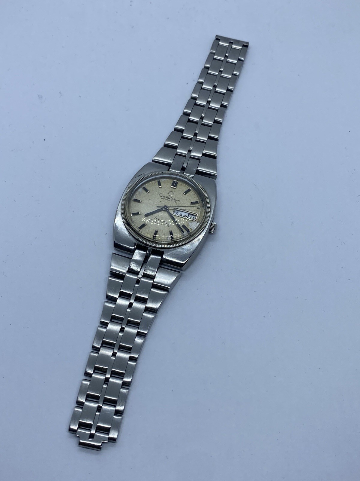 Omega Constellation 168.045 Cal 751 Automatic Men Watch For Repair Gold Bezel