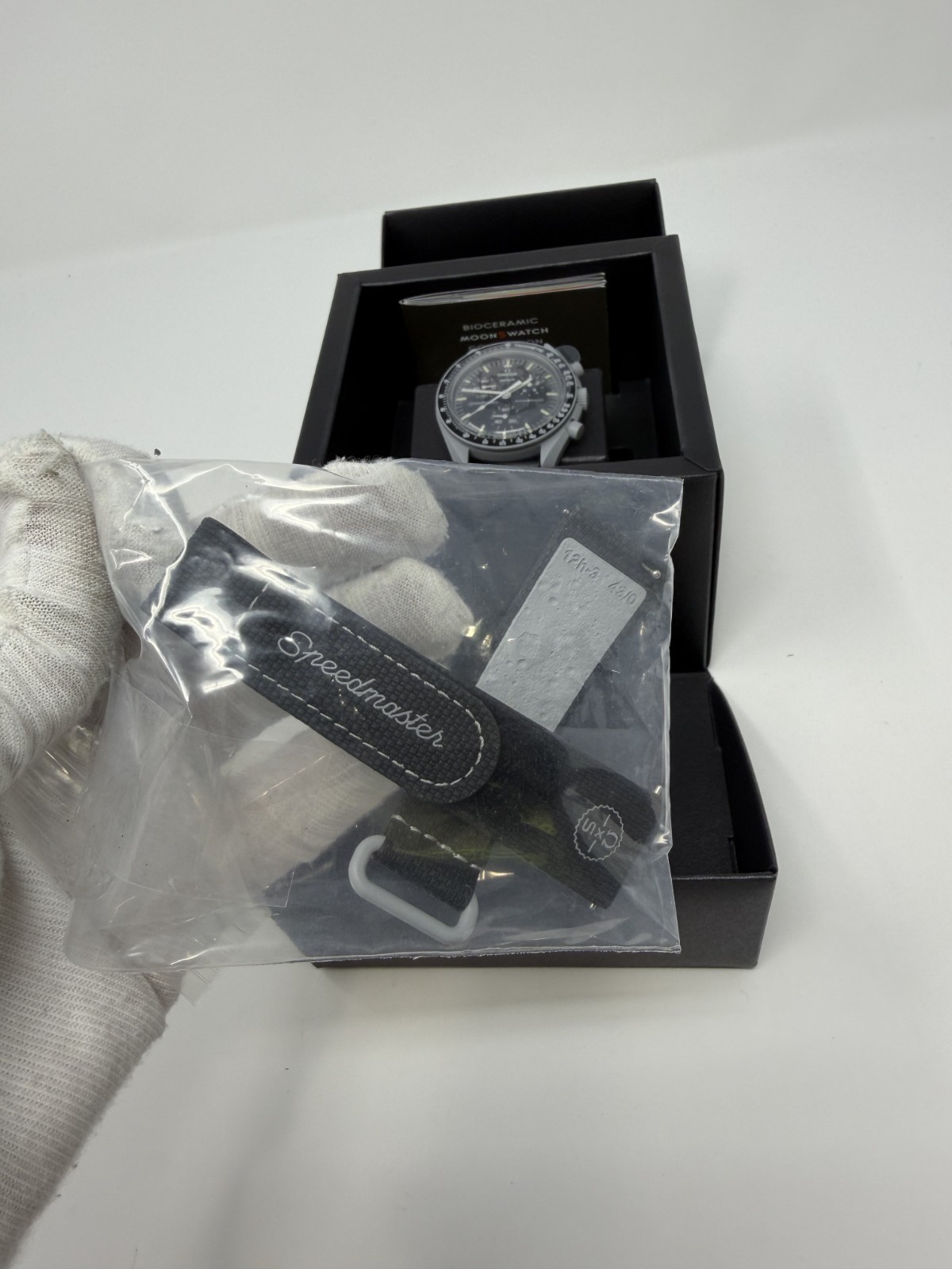 SWATCH x Omega Bioceramic Moonswatch Mission To The Moon Watch Grey/Black