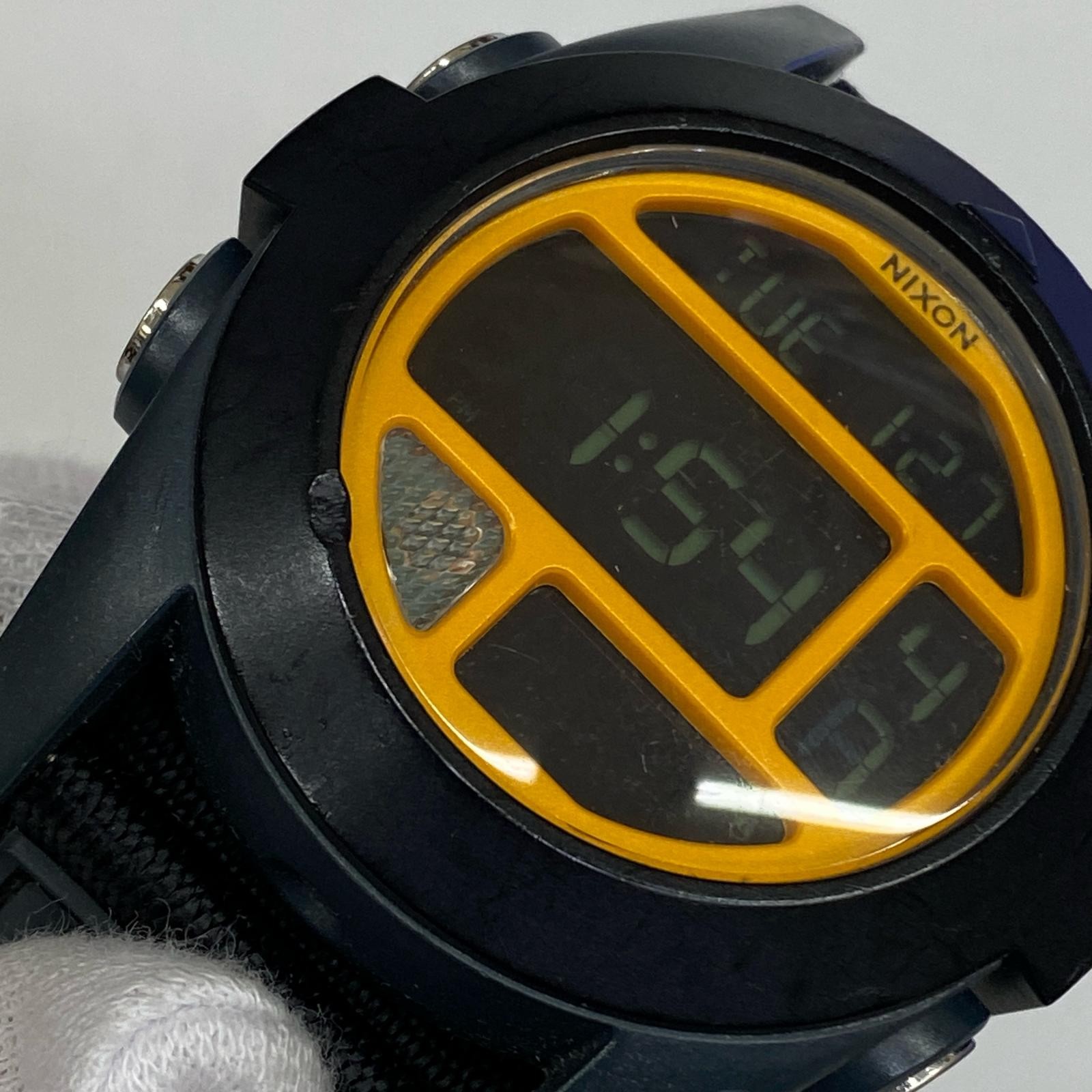 [A2R] Used NIXON Wristwatch Black Kakogawa [w9t]