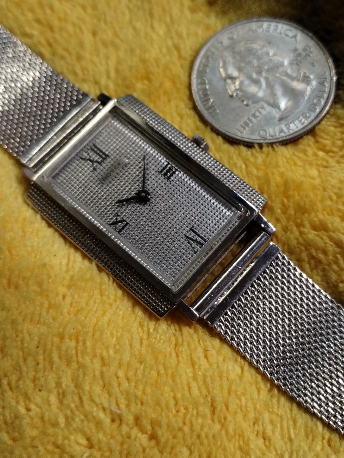 RARE Vintage ROYCE ESKA 17 Jewel Wrist Watch Rhodium Plated