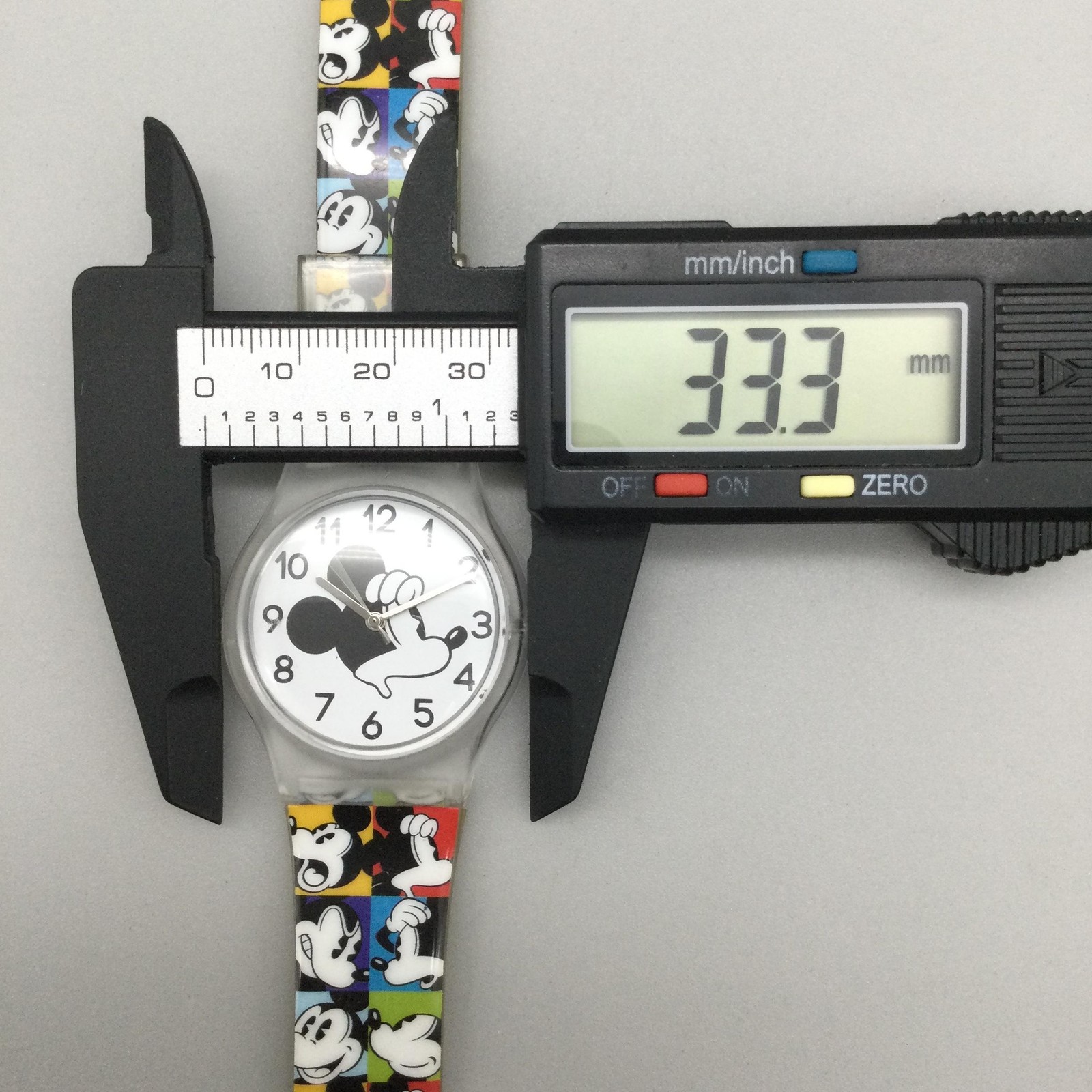 Disney Parks Womens Watch 33mm Mickey Mouse White Dial Multicolor New Battery