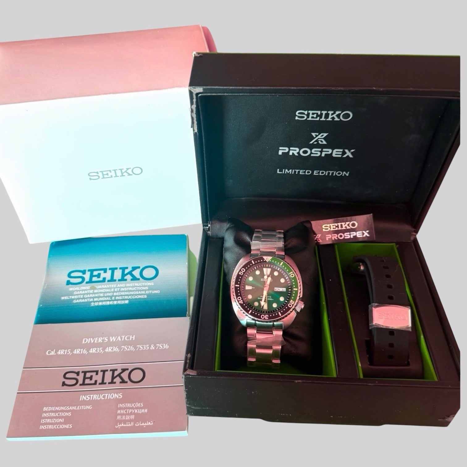 Seiko Prospex Turtle SRPB01K1 Green Dial LE NOS Full Kit – Rare Emerald Diver