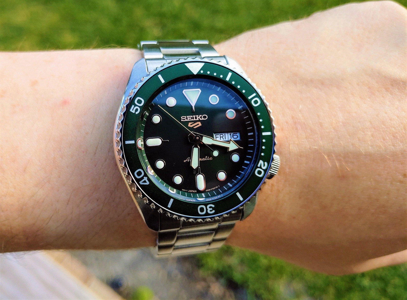 Seiko 5 Sports Automatic Green Dial/Bezel SS Bracelet Day/Date 42mm 100m