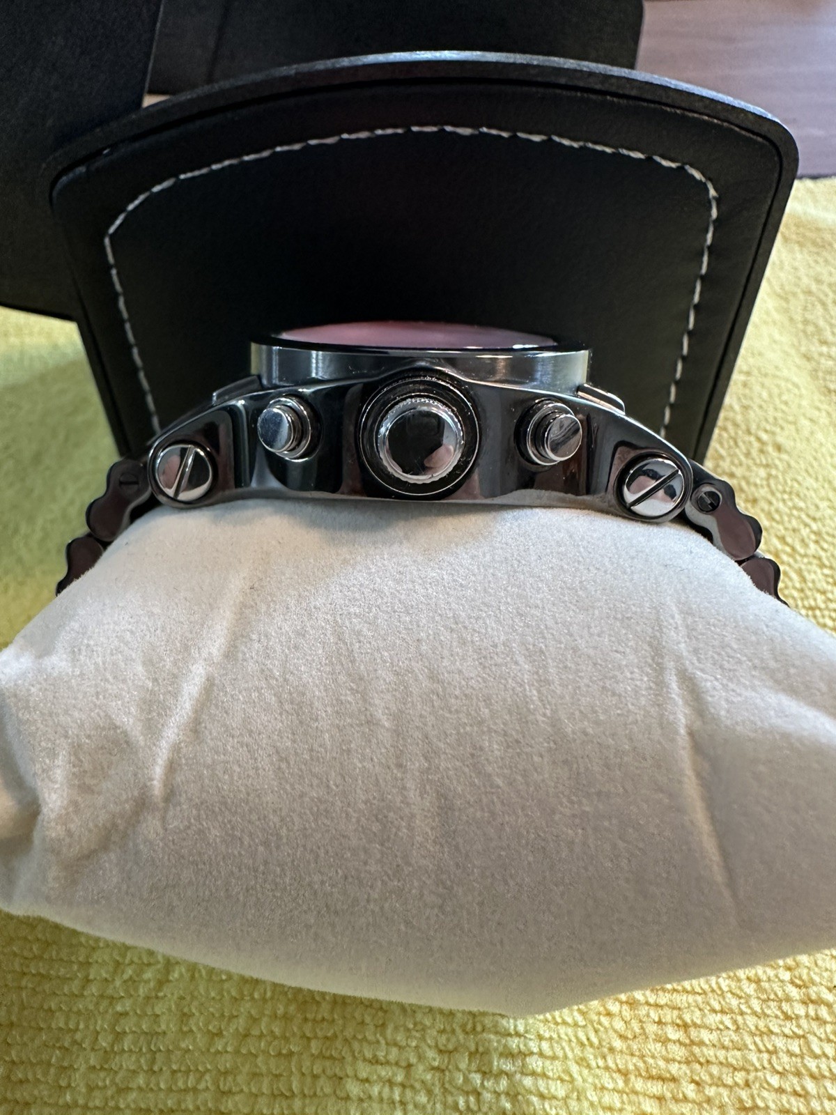 Renato Beast Collezioni Gunmetal Chronograph (Carbon Fiber Dial – New Battery)