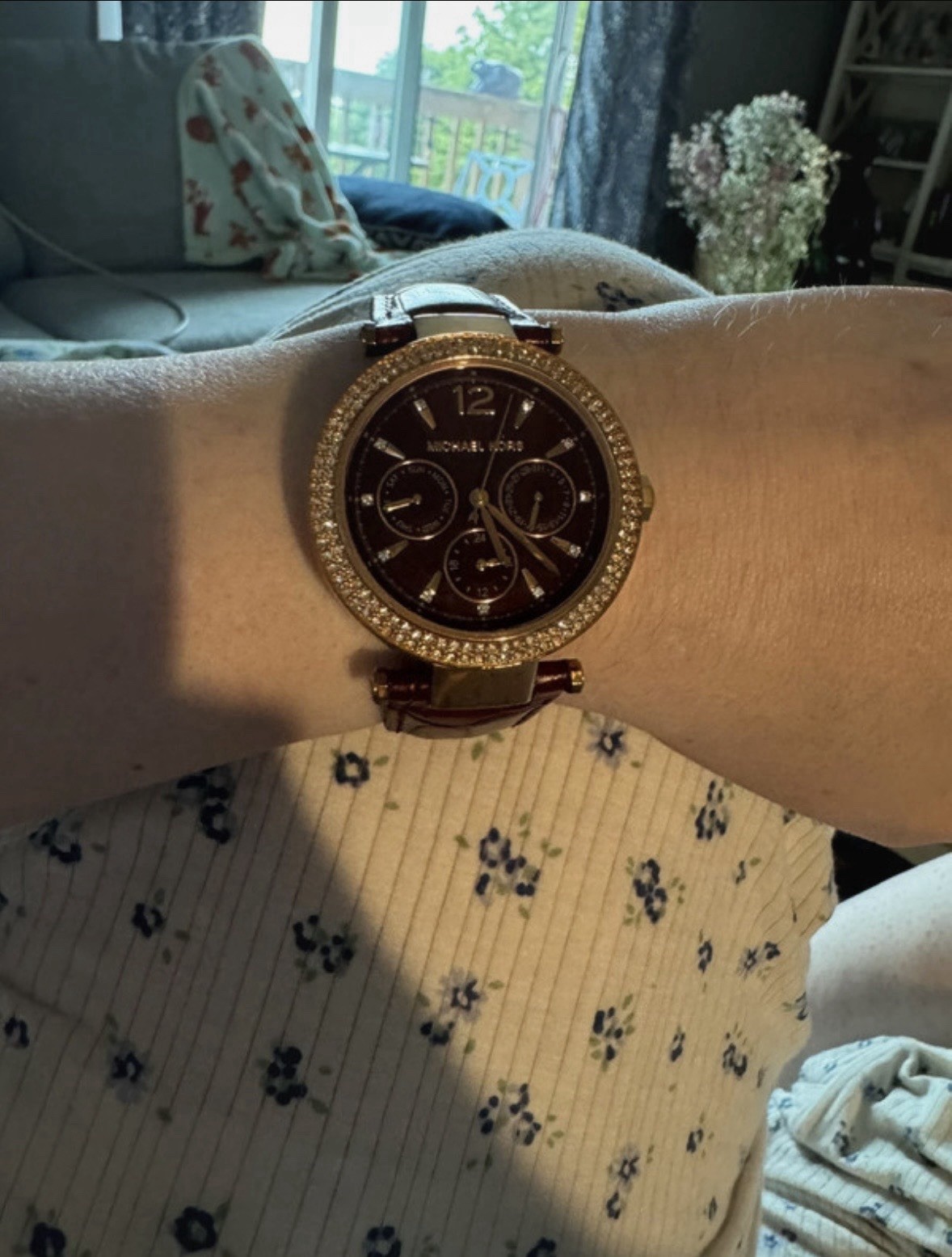 Michael Kors MK-3668 Women’s Burgundy Dial Crystal Bezel Leather Quartz Day/Date