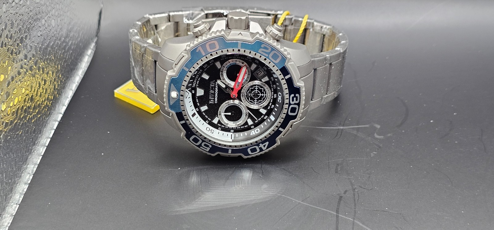 49493 – Invicta TI-22 Commandor Watch – 48mm, Titanium Navy & Sky Blue Bezel