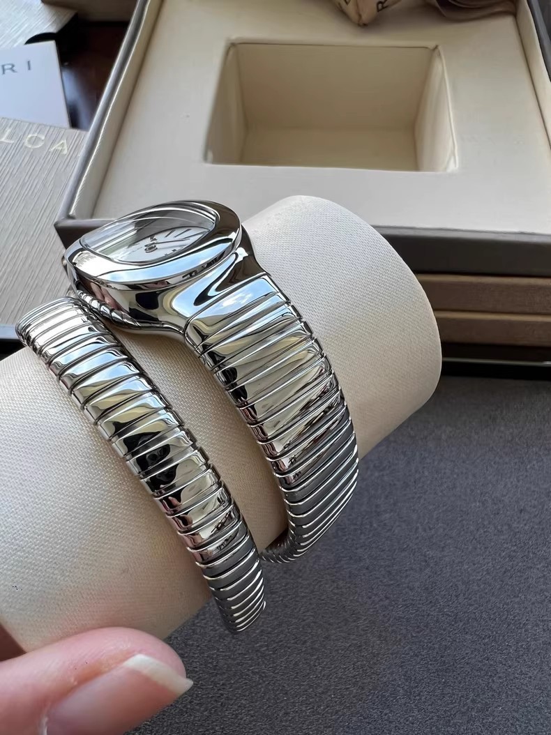 Bu lgari Serpenti Spiga Silver Watch – Women’s Quartz Movement Watch