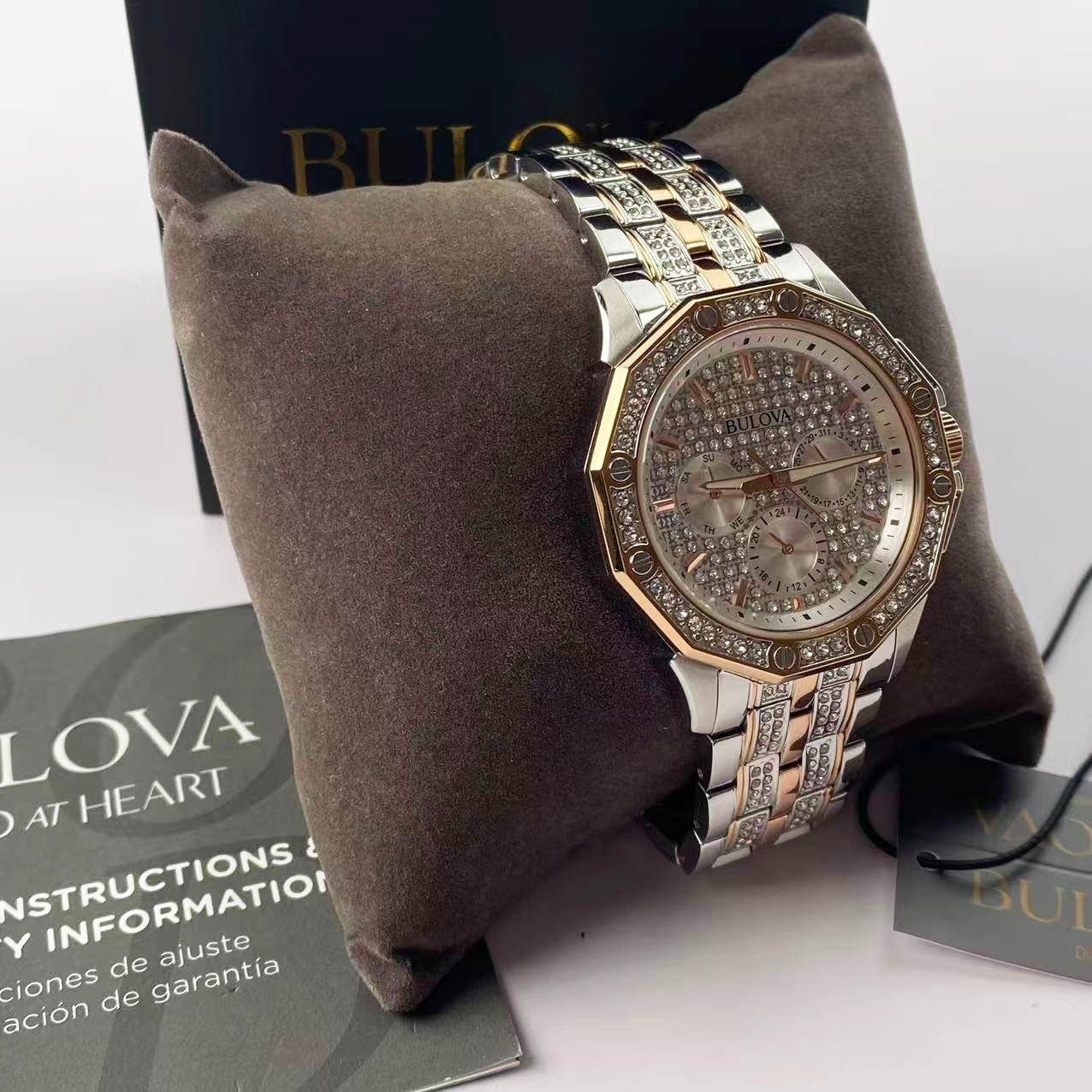 New Bulova Octava White Dial Rose Gold Stainless Steel Men’s Quartz Watch 98C133