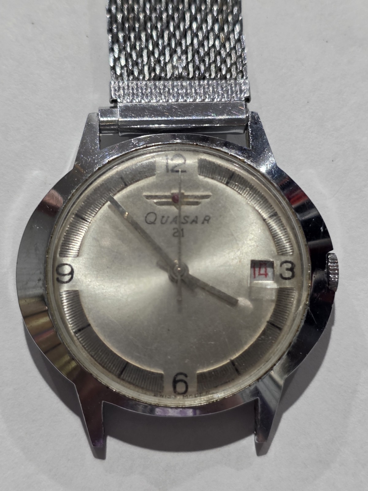 Vintage Quasar 21 Jewels Mechanical Men’s Watch Bullseye Crosshair Dial ~ Parts