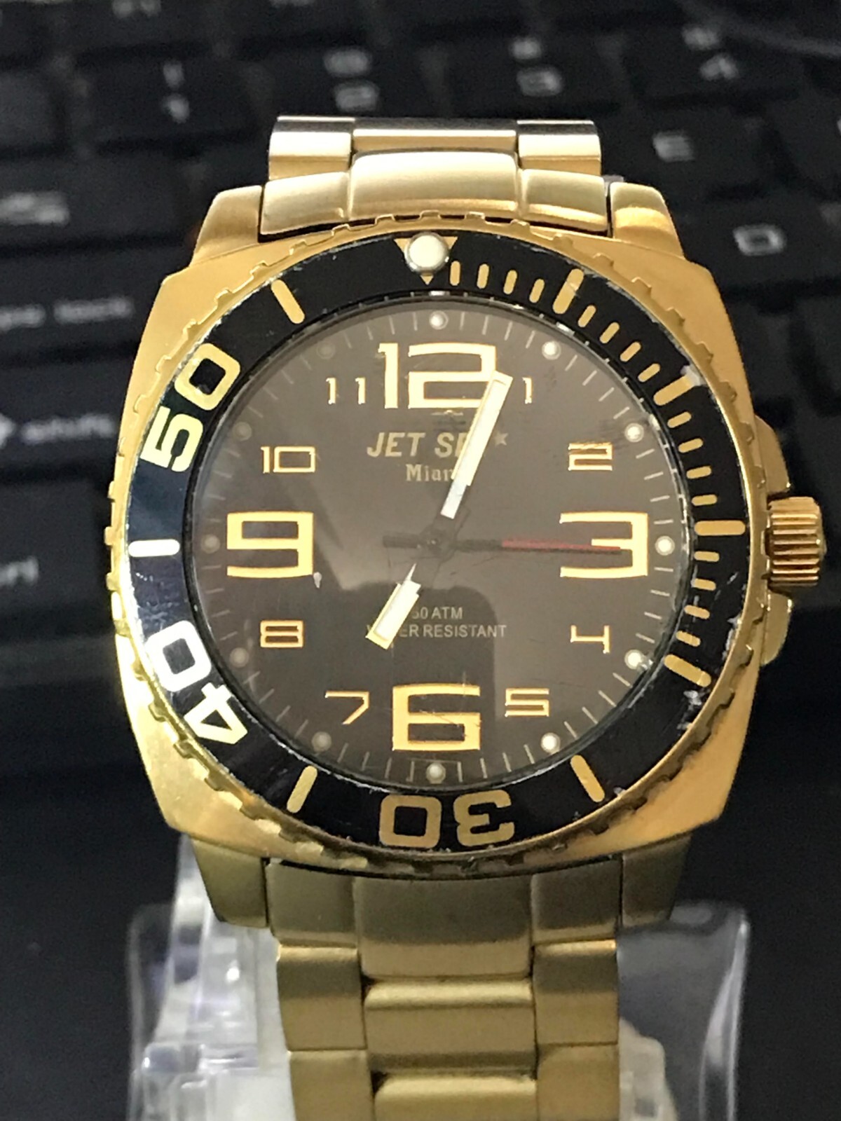 Jet Set 37mm Black Dial Gold Tone J2900 Unisex Quartz Watch, Run (Lot 1872)