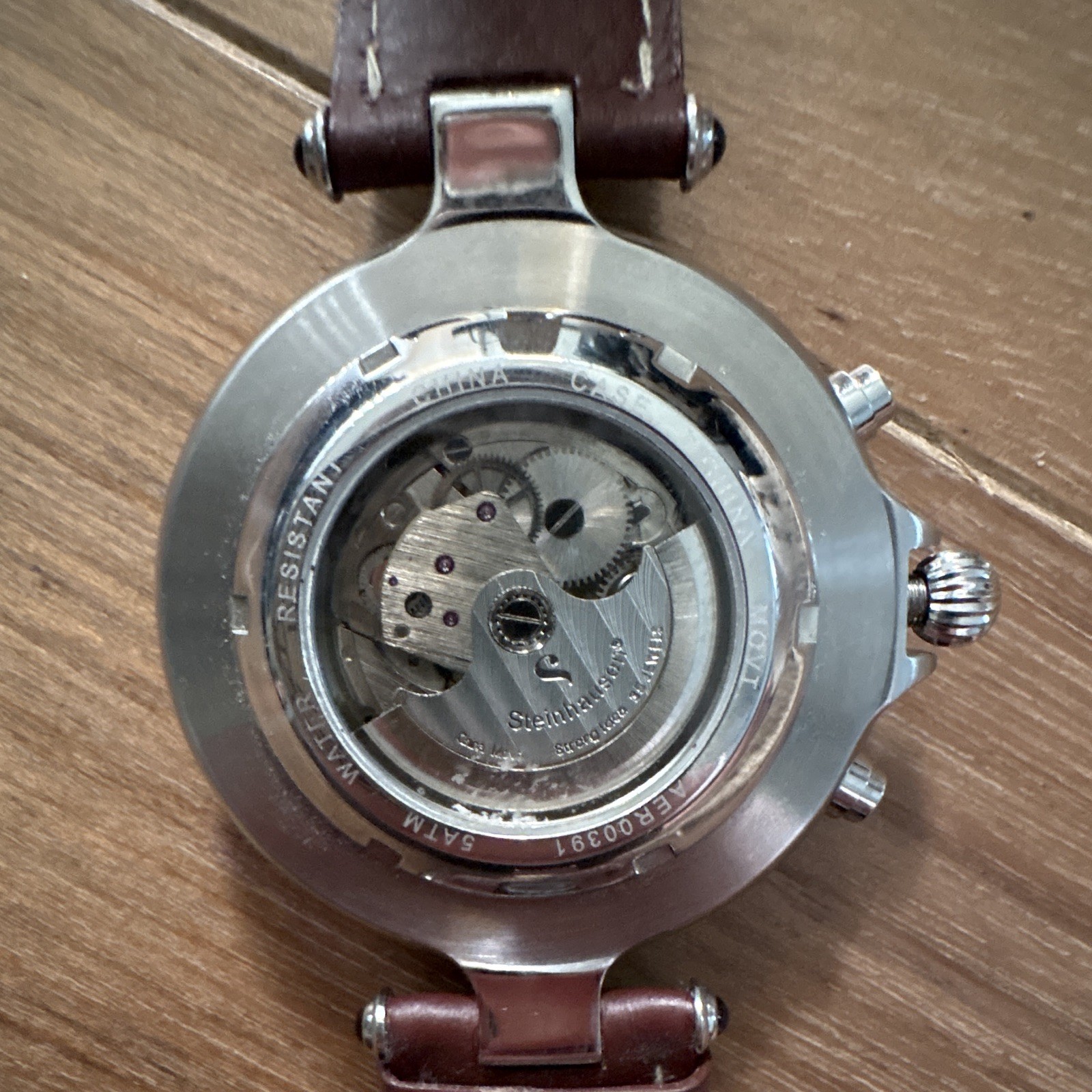 Steinhausen Automatic 21-Jewel Tachymeter Day/Date 5 ATM 40mm Leather