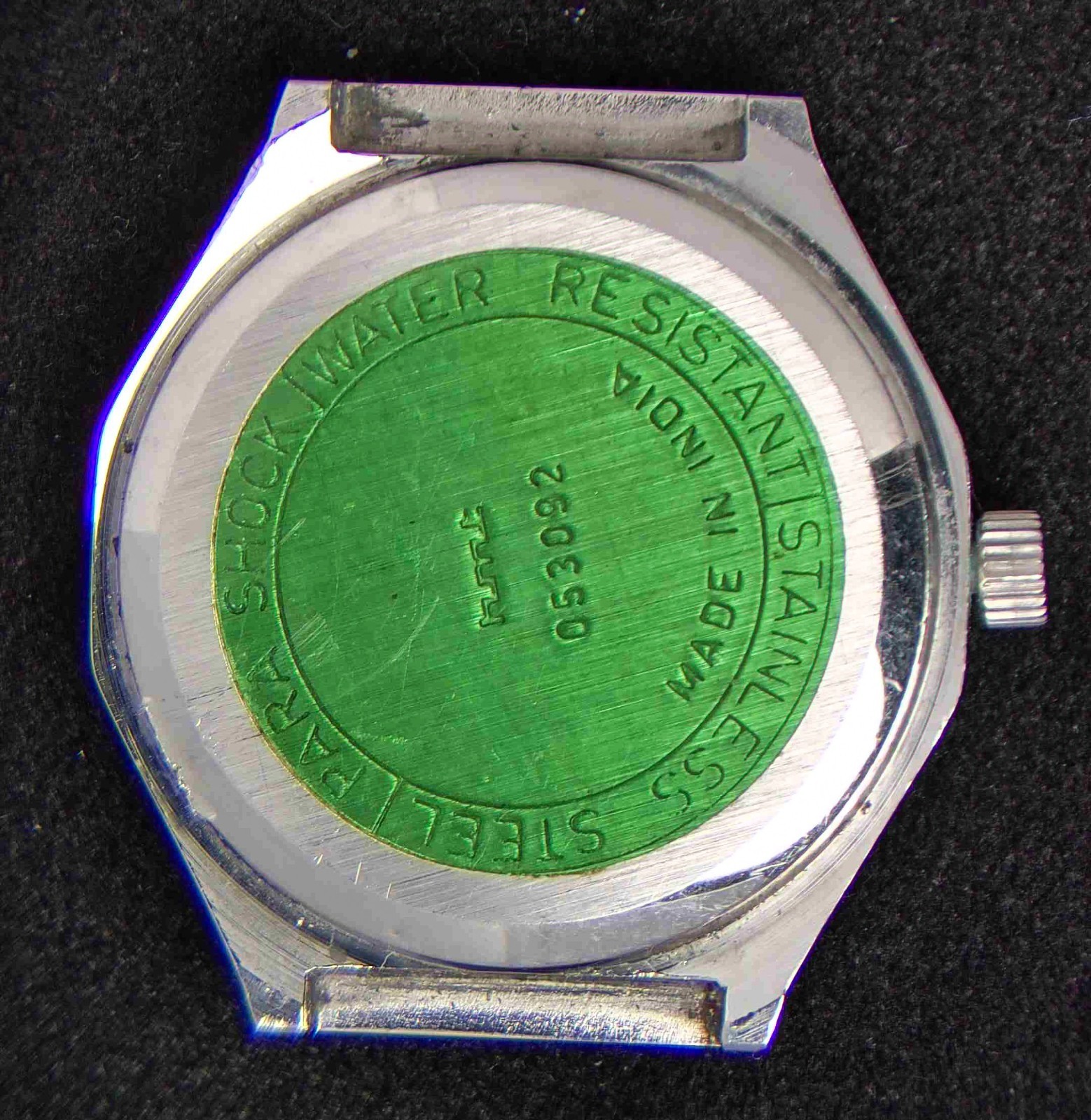 Hmt India Oriental Dial Men’s Hand-Wind Vintage Watch — Running