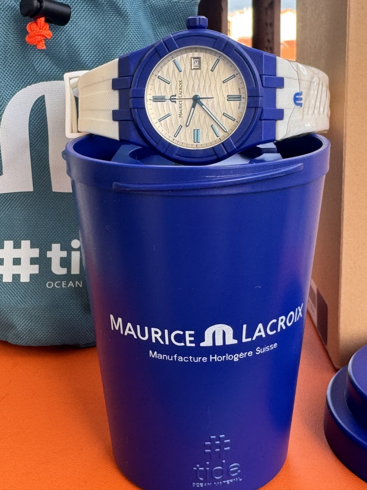 Maurice Lacroix AIKON #tide 40mm Quartz White AI2008-BBB11-300-0 Full Set BNIB