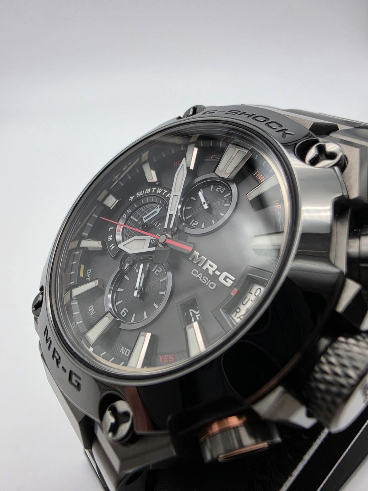 Casio G-Shock MR-G MRG-G2000CB-1AJR GPS Solar Titanium Box Papers